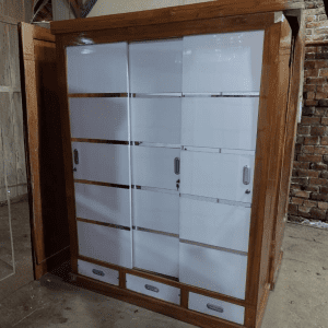 Lemari Sliding Pintu 3 Finishing Cat Duco